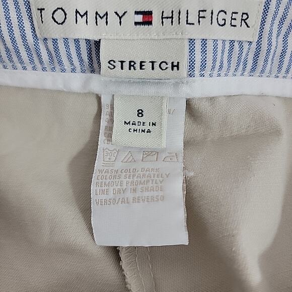Tommy Hilfiger Women’s Stretch Khaki Pants Size 8 Straight Leg Beige Logo Back - Picture 6 of 8